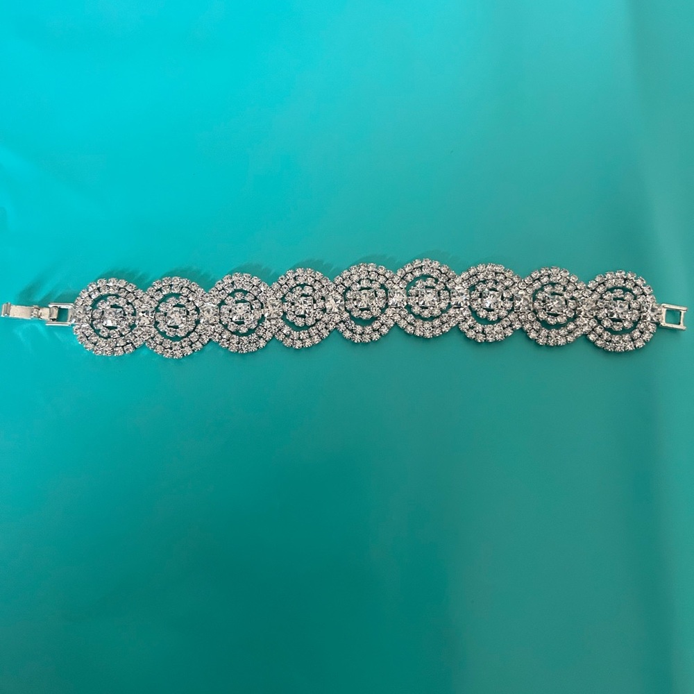 Elegant Silver Bracelet